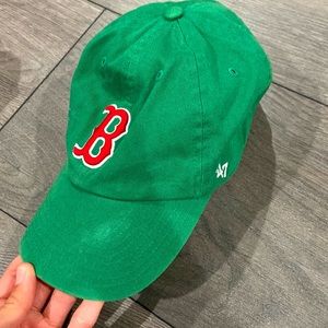 Boston Red Sox green adjustable hat 🍀